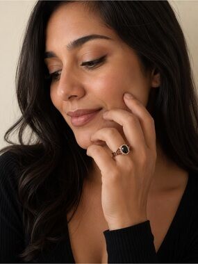 Cushion Cut Black Rhinestone Halo Infinity Band Ring